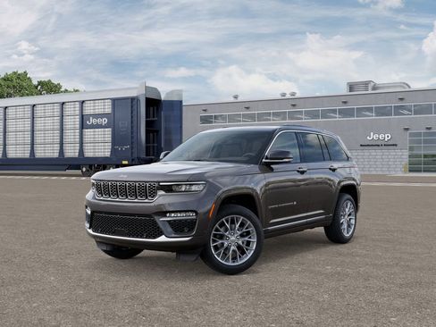 New 2025 Jeep Grand Cherokee Summit image 30