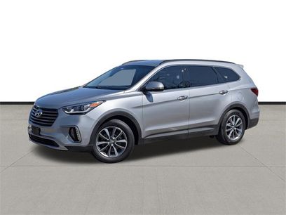 Used 2017 Hyundai Santa Fe SE w/ SE Premium Package 02