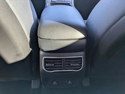 Used 2022 Hyundai Santa Fe XRT image 13