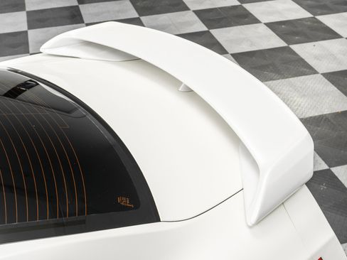 Used 2020 Nissan GT-R Premium image 36