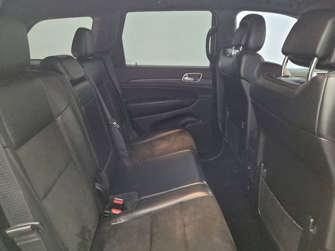 Used 2019 Jeep Grand Cherokee Altitude AWD/4WD image 19