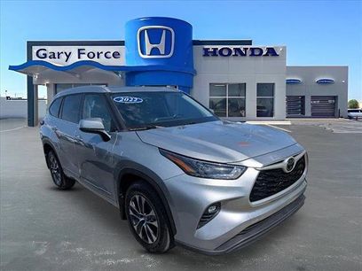 Used 2022 Toyota Highlander XLE