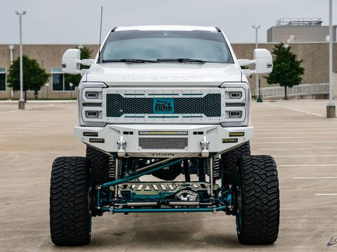 Used 2024 Ford F250 Limited w/ FX4 Off-Road Package AWD/4WD image 38