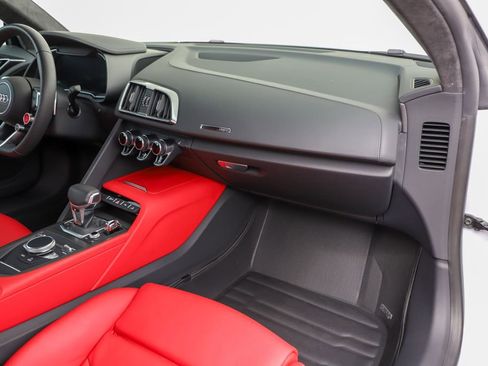 Used 2023 Audi R8 V10 performance RWD image 41