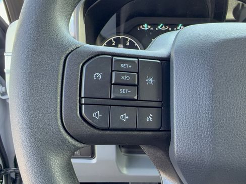 New 2026 Ford F550 4x4 Crew Cab image 25