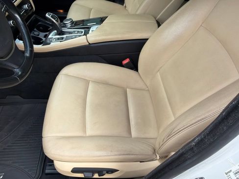 Used 2016 BMW 528i xDrive Sedan AWD/4WD image 18