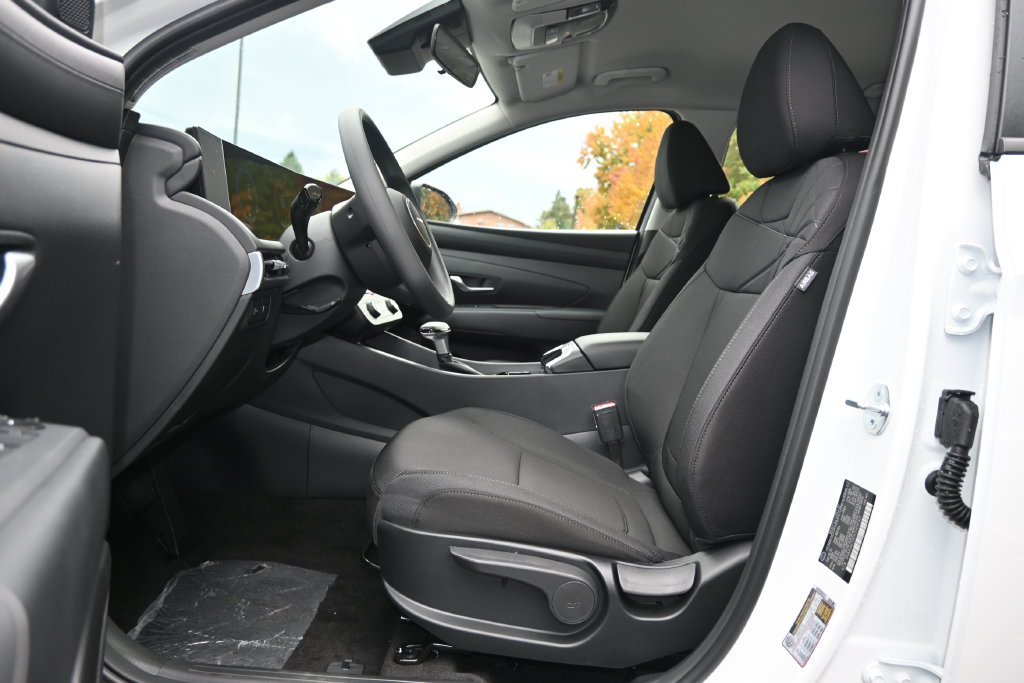 New 2026 Hyundai Tucson SE AWD/4WD image 10