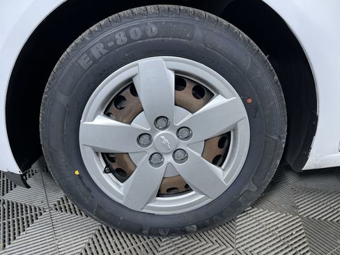 Used 2016 Chevrolet Sonic LS image 22