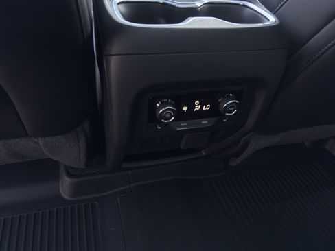 New 2026 Chevrolet Traverse High Country w/ LPO, Floor Liner Package FWD image 20