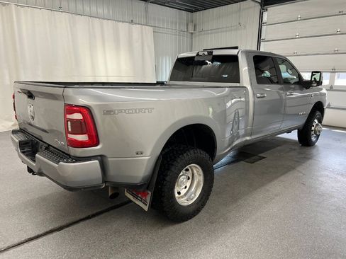 Used 2023 RAM 3500 Laramie AWD/4WD image 4