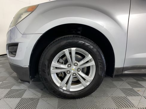 Used 2016 Chevrolet Equinox LS FWD image 11