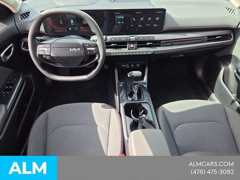 Used 2025 Kia K4 FWD image 8