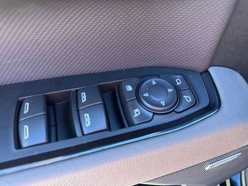 New 2026 Chevrolet Silverado 1500 ZR2 image 26