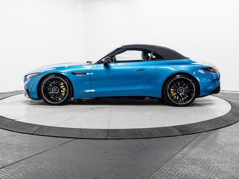 Certified 2023 Mercedes-Benz SL 63 AMG 4MATIC w/ Driver Assistance Package image 4