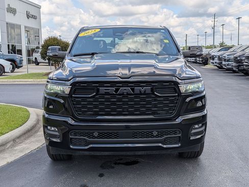 Used 2025 RAM 1500 Big Horn AWD/4WD image 2