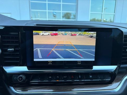 Used 2025 Chevrolet Silverado 1500 LT w/ Protection Package AWD/4WD image 15
