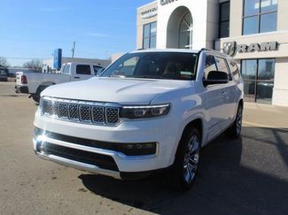 Used 2023 Jeep Grand Wagoneer L Series II w/ Premium Group II video 1