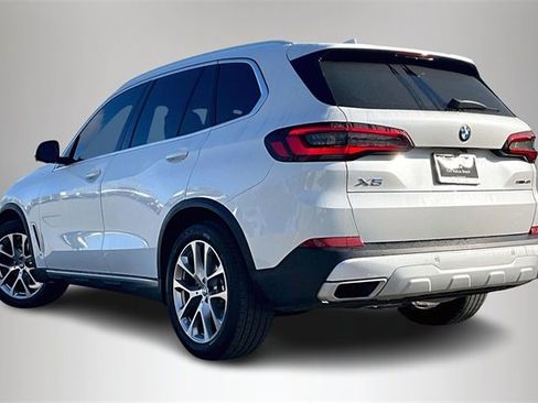 Used 2022 BMW X5 sDrive40i w/ Premium Package image 4