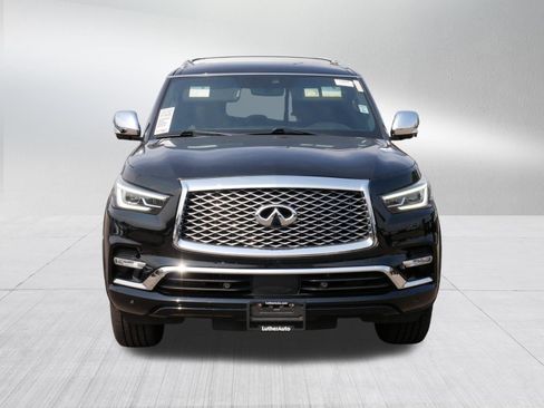 Used 2021 INFINITI QX80 Sensory w/ All-Season Package AWD/4WD image 2
