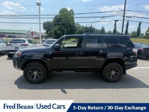 Used 2021 Toyota 4Runner Trail Special Edition AWD/4WD image 18