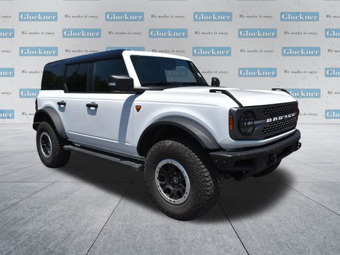 Used 2024 Ford Bronco Badlands AWD/4WD image 3