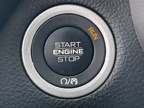 Used 2024 RAM 1500 Big Horn AWD/4WD image 23