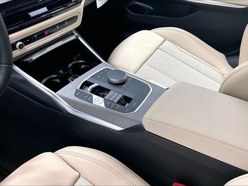 New 2026 BMW 330i Sedan w/ Convenience Package RWD image 20