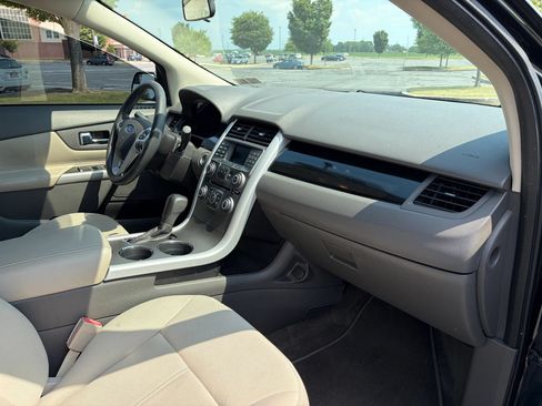 Used 2014 Ford Edge SE AWD/4WD image 18