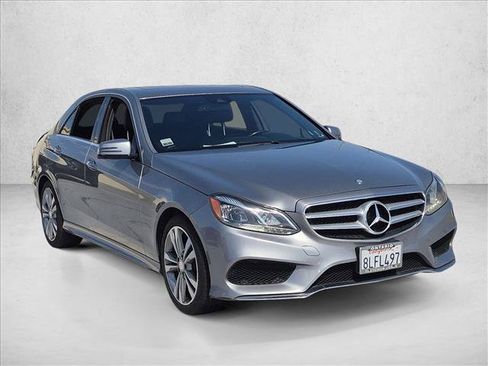 Used 2015 Mercedes-Benz E 350 Sedan image 3