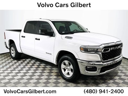 Used 2025 RAM 1500 Big Horn image 1
