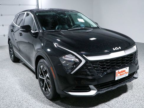 Used 2023 Kia Sportage EX FWD image 5