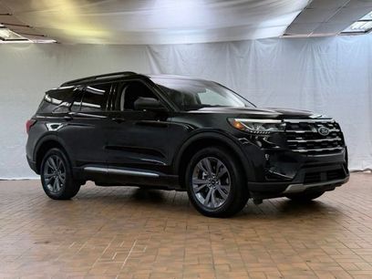 Certified 2025 Ford Explorer Active w/ Active Comfort Package