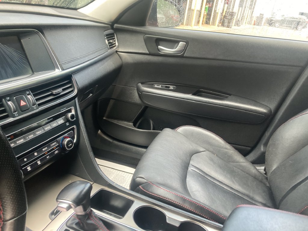 Used 2018 Kia Optima SX FWD image 15