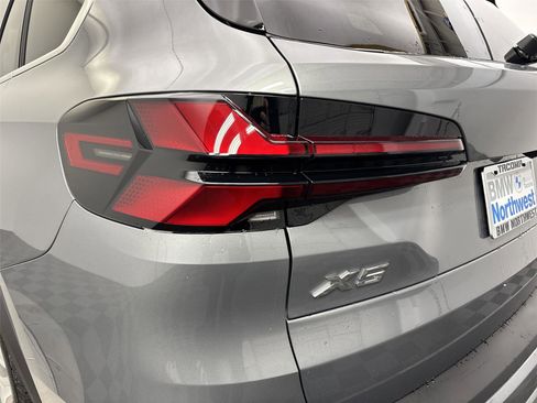 New 2026 BMW X5 xDrive40i w/ Climate Comfort Package image 19