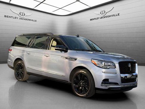 Used 2024 Lincoln Navigator L Black Label image 13