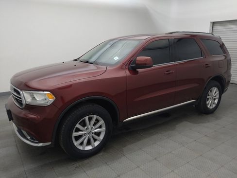 Used 2020 Dodge Durango SXT image 2