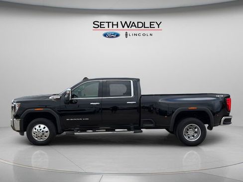 Used 2024 GMC Sierra 3500 SLT w/ SLT Premium Package AWD/4WD image 4