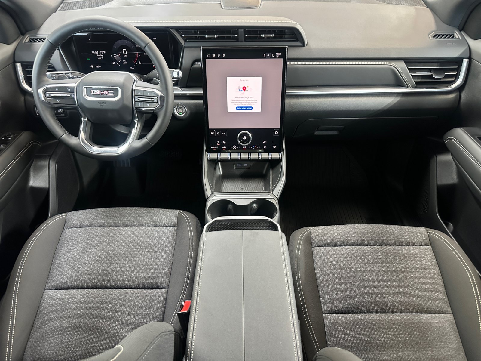 New 2026 GMC Terrain Elevation w/ Technology Package II FWD image 3