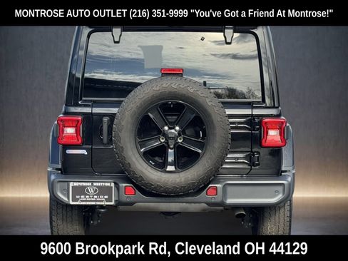 Used 2021 Jeep Wrangler Unlimited Sahara image 6