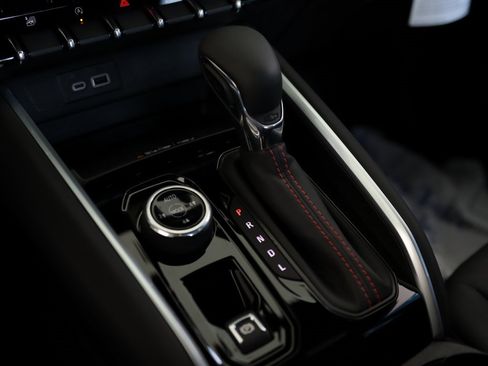 New 2026 Chevrolet Colorado Z71 w/ Z71 Convenience Package 2 image 22