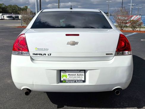 Used 2014 Chevrolet Impala LT w/ LT Sunroof Package image 6