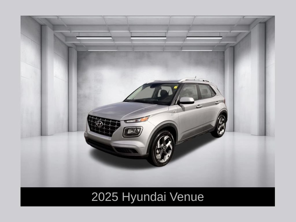 Used 2025 Hyundai Venue SEL FWD image 1
