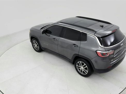 Used 2020 Jeep Compass Latitude image 15