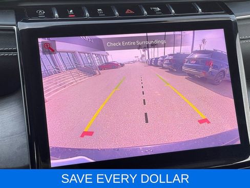 Used 2023 Jeep Grand Cherokee L Limited AWD/4WD image 10
