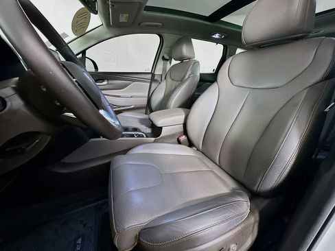 Used 2020 Hyundai Santa Fe Limited image 12