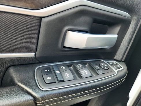Used 2024 RAM 2500 Big Horn AWD/4WD image 12