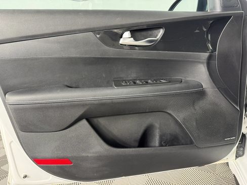 Used 2023 Kia Forte GT-Line w/ GT-Line Premium Package FWD image 37