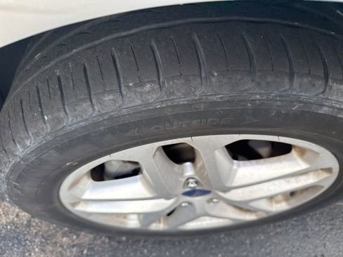 Used 2014 Ford Fusion SE image 9