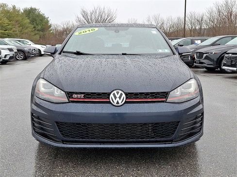 Used 2016 Volkswagen GTI SE image 2