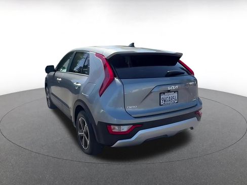 Used 2026 Kia Niro LX FWD image 11